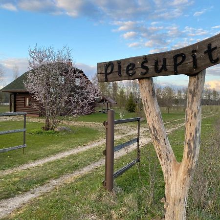 Piesupite Villa Staburags Екстериор снимка